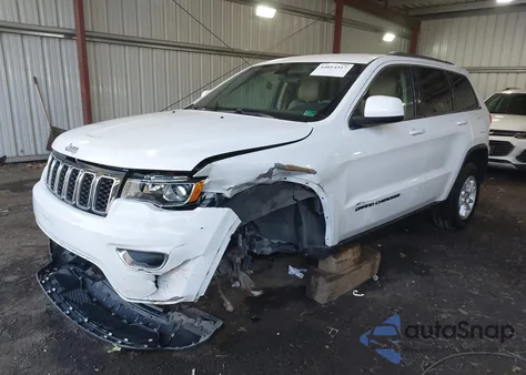 2018 Jeep Grand Cherokee Laredo E 4X2 из США, поврежденный, VIN 1C4RJEAG6JC212351